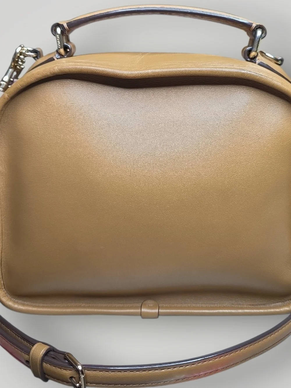 COACH Retro Re-Edition Lunch Pail Top Handle/Crossbody with DUSTBAG EUC 2019